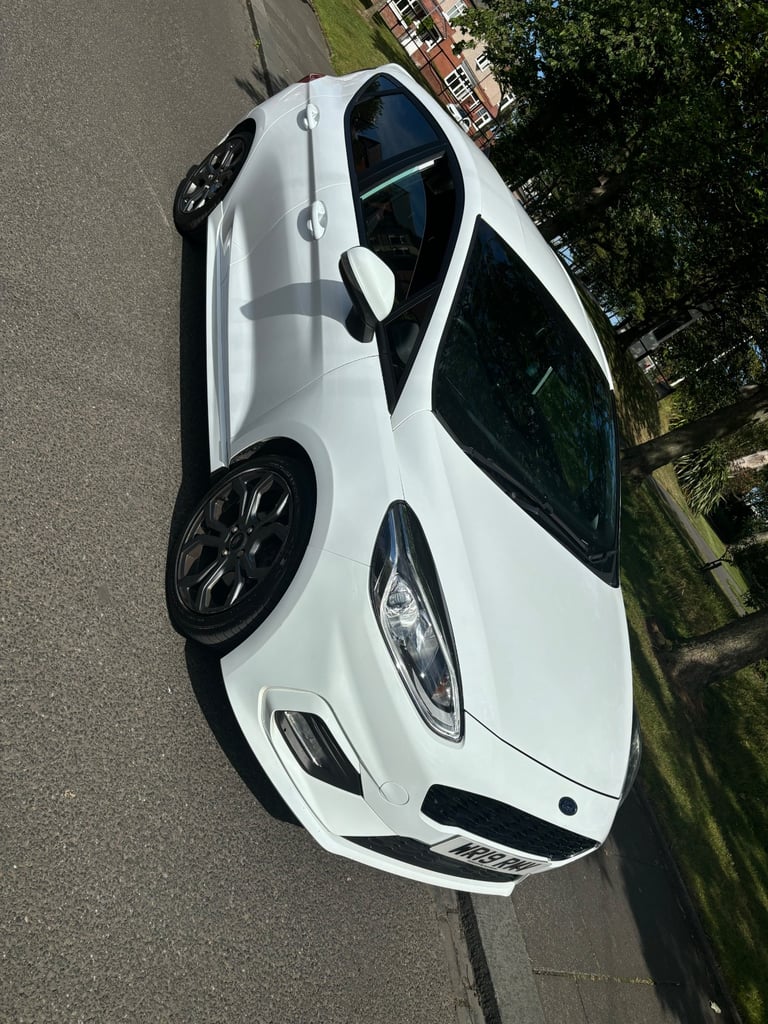 image for Ford, FIESTA, Hatchback, 2019, Manual, 998 (cc), 5 doors