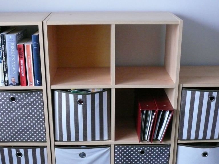 Storage cubes lounge / dining room / bedroom