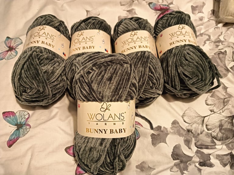 image for Wolans Yarn Bunny Baby 100% Polyester 100g x 5 Balls