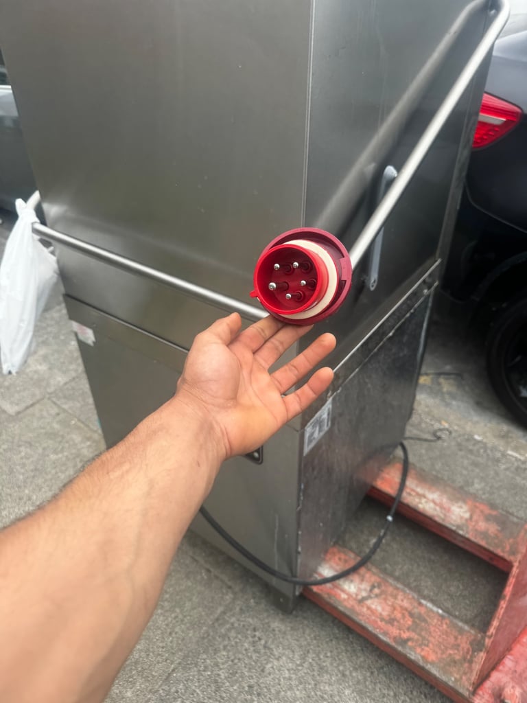 Commercial fridge 