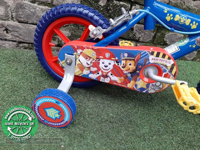 Age 2+ Paw Patrol kids first pedal bike with stabilisers. VVGC!