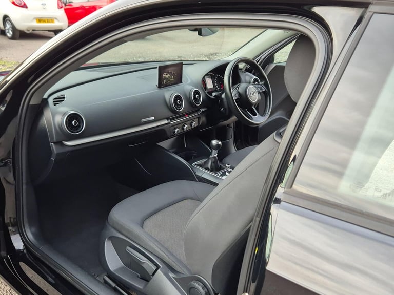 2017 Audi A3 1.5 TFSI CoD SE Euro 6 (s/s) 3dr HATCHBACK Petrol Manual