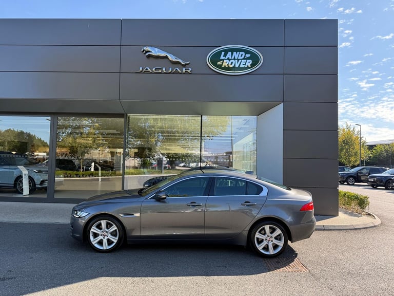 2018 Jaguar XE 2.0i GPF Portfolio Saloon 4dr Petrol Auto Euro 6 (s/s) (200 ps) SALOON Petrol Auto...