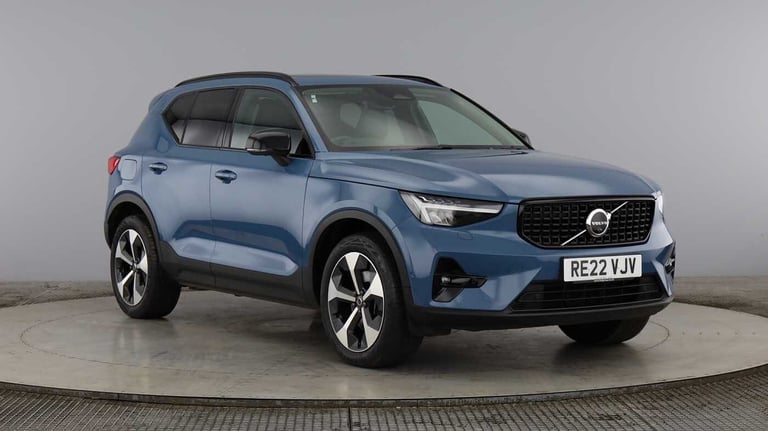 2022 Volvo XC40 2.0 B4P Ultimate Dark 5dr Auto SUV Petrol Automatic