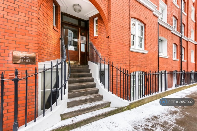 1 bedroom flat in Rashleigh House, London, WC1H (1 bed) (#2657002)