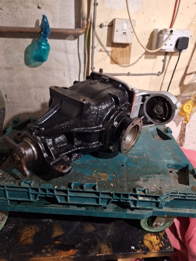 Bmw e30 small case 6 bolt welded diff