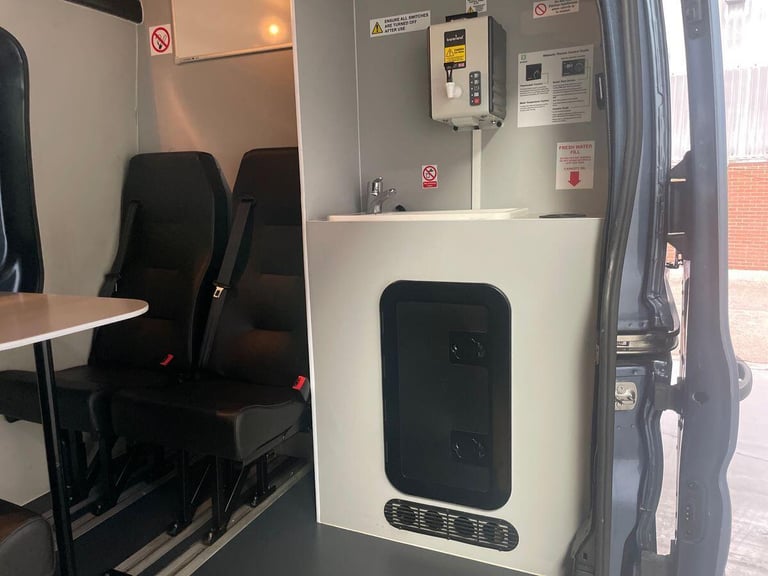 2022 Ford Transit 2.0 350 EcoBlue MHEV Leader RWD L4 H3 Euro 6 (s/s) 5dr PANEL VAN Diesel Manual