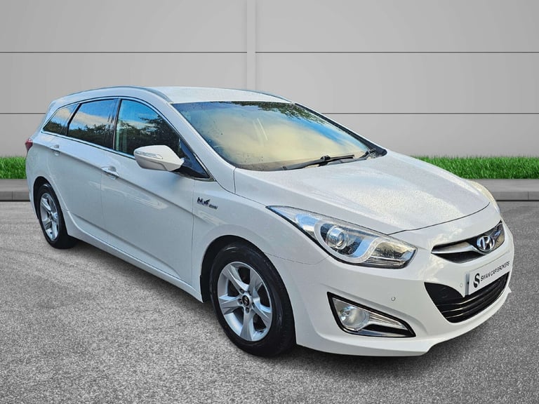 2014 Hyundai i40 1.7 i40 Style Blue Drive CRDi 5dr Estate Diesel Manual