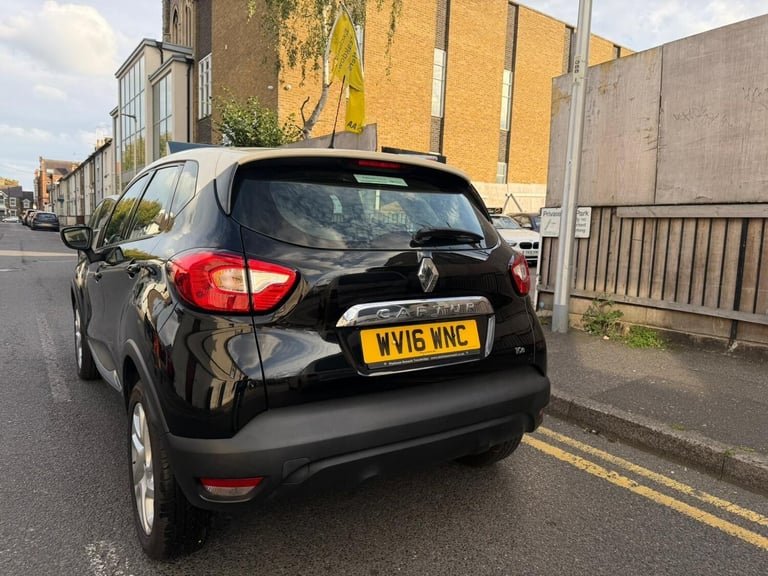 2016 Renault Captur 0.9 TCe ENERGY Dynamique Nav Euro 6 (s/s) 5dr HATCHBACK Petrol Manual