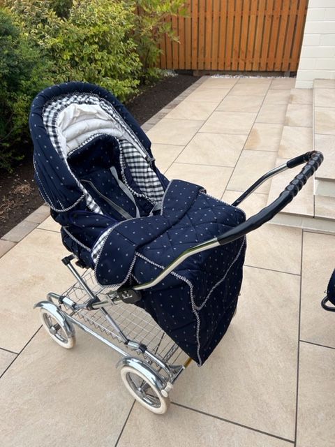 3 in 1 Silver Cross Pram  Classic Navy Blue Pram with Polka Dot Design £100ono Now £80