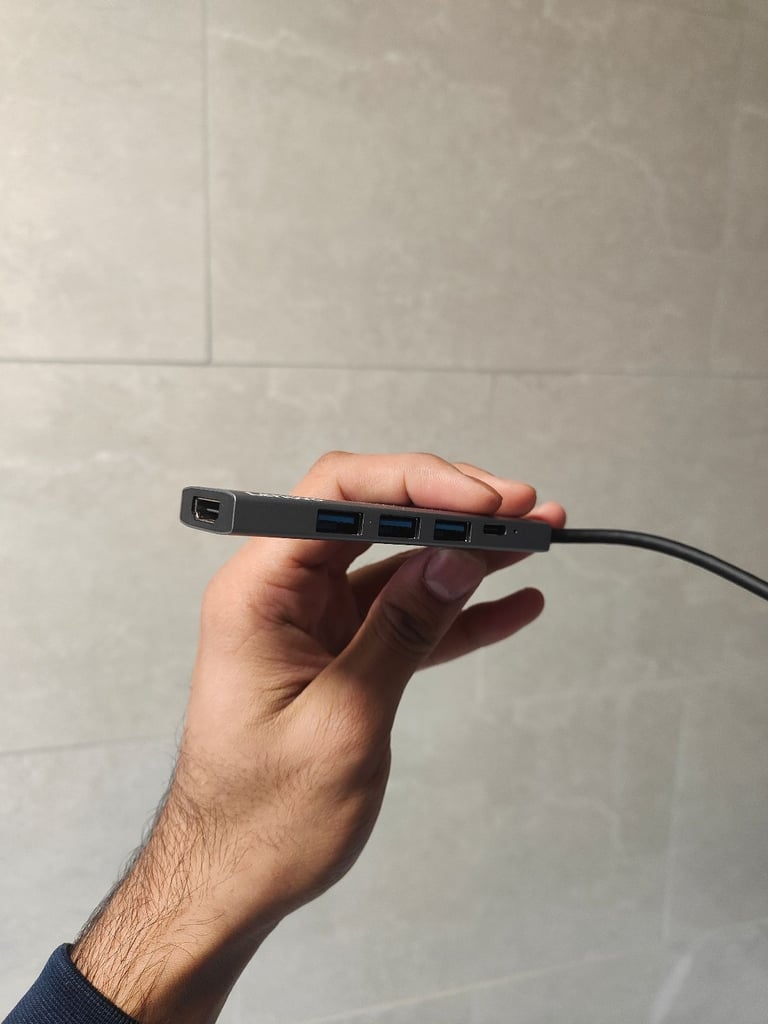 *ALMOST NEW* Dell Latitude 5540 2022