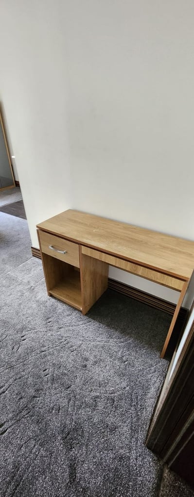 DSS 1 Bedroom Studio Flats - To Let - Bills Included 