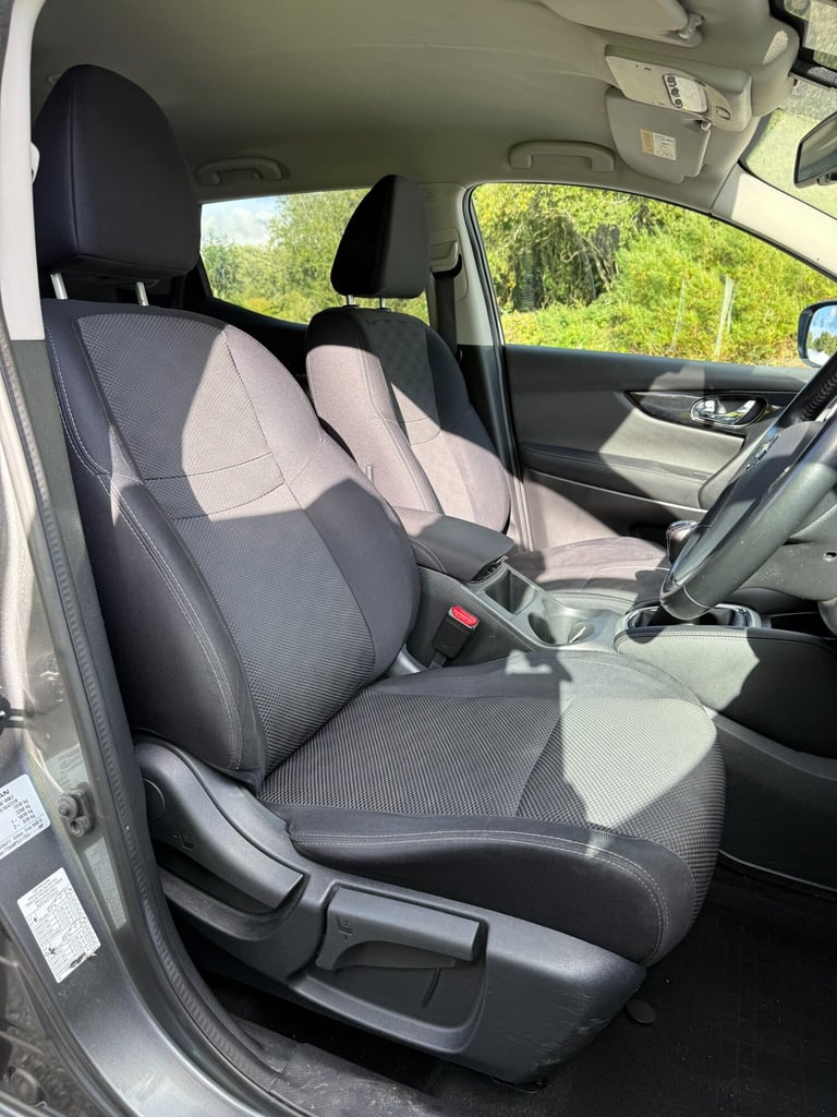 2016 Nissan Qashqai 1.5 dCi N-Connecta 5dr , Euro 6 , No VAT HATCHBACK Diesel Manual