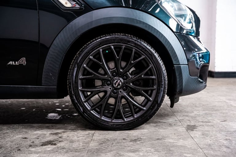 2011 MINI Countryman 1.6 Cooper S SUV 5dr Petrol Steptronic ALL4 Euro 5 (184 ps) HATCHBACK Petrol...