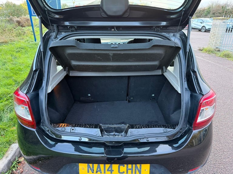 2014 Dacia Sandero Stepway 1.5 dCi Ambiance Euro 5 5dr HATCHBACK Diesel Manual