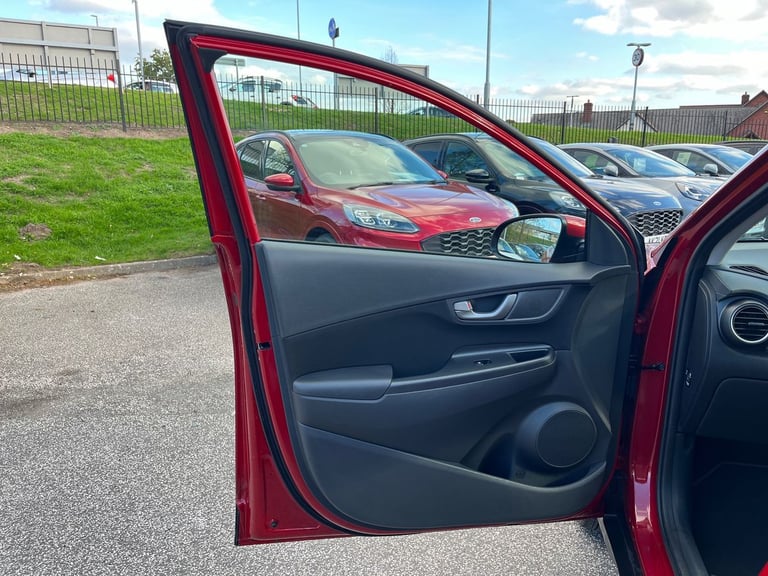 2020 Hyundai KONA 1.0T GDi Play Edition 5dr Hatchback PETROL Manual
