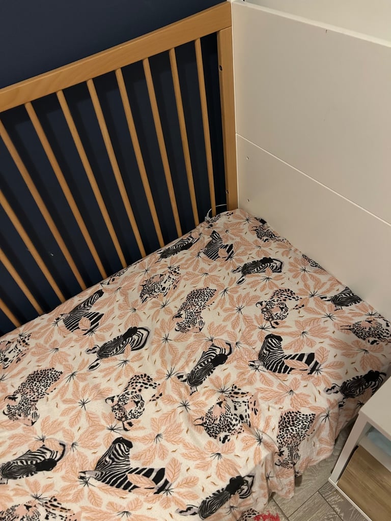 image for Snuzcot Skandi cot bed natural 