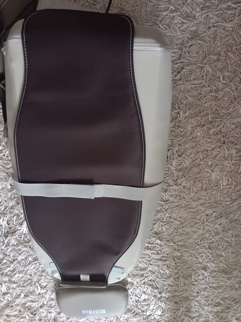 Homedics Shiatsumax back and shoulder massager.  