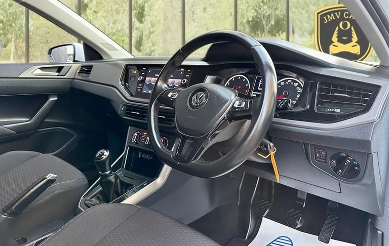 2018 Volkswagen Polo 1.0 SE Euro 6 (s/s) 5dr HATCHBACK Petrol Manual