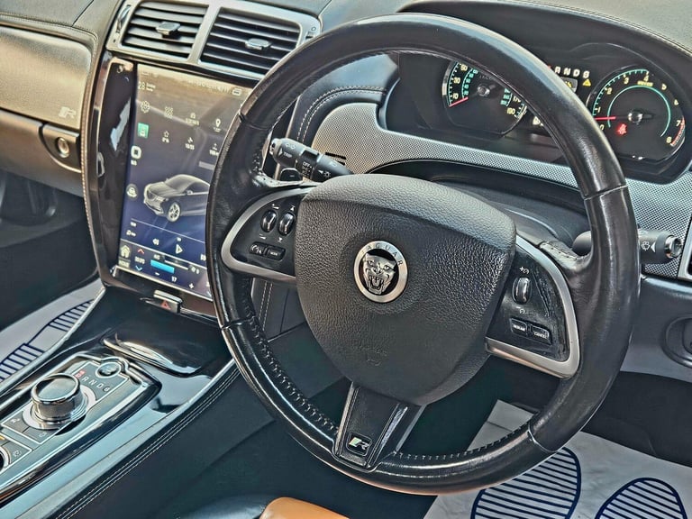 2011 Jaguar XKR 5.0 V8 Coupe 2dr Petrol Auto Euro 5 (510 ps) COUPE Petrol Automatic