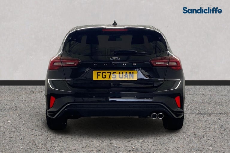 2025 Ford Focus 744494 Hatchback Petrol Manual