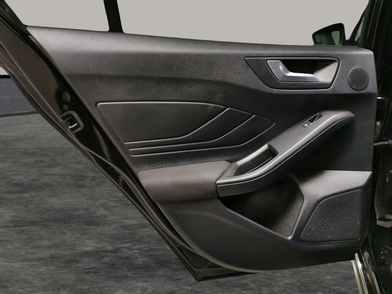 2023 Ford Focus 1.0T EcoBoost ST-Line X Hatchback 5dr Petrol Manual Euro 6 (s/s) (125 ps) - Hatch...