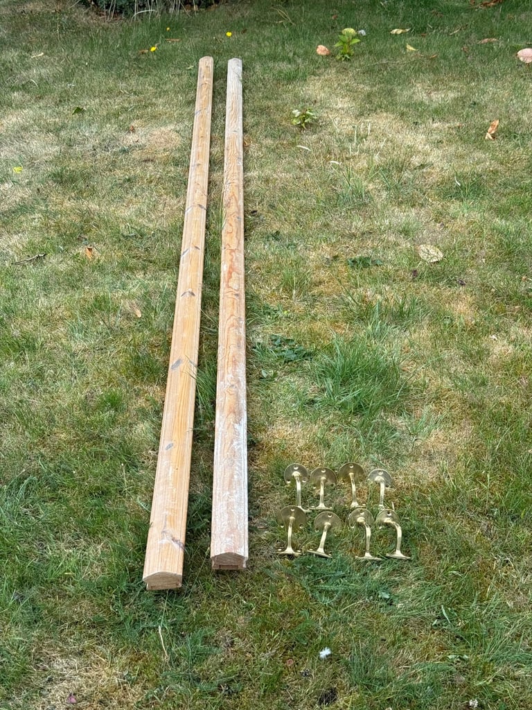 Stair handrails and brakets