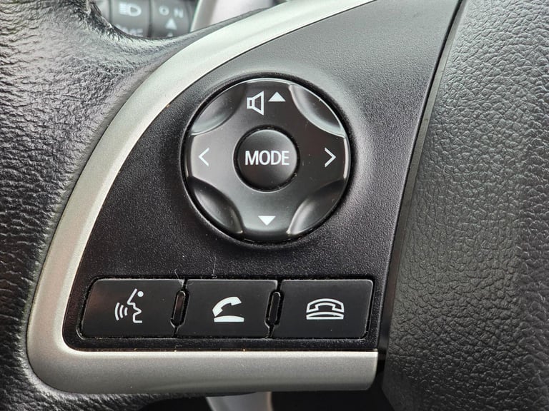 2014 Mitsubishi Outlander 2.0h 12kWh GX3h CVT 4WD Euro 5 (s/s) 5dr ESTATE Petrol/Electric Hybrid ...