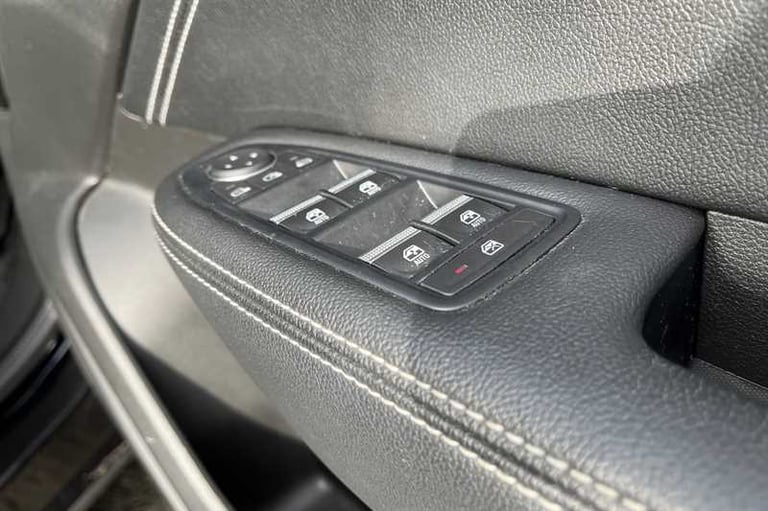 2022 Renault Arkana 1.6 E-TECH HYBRID 145 S EDITION 5DR AUTO Estate Hybrid Automatic