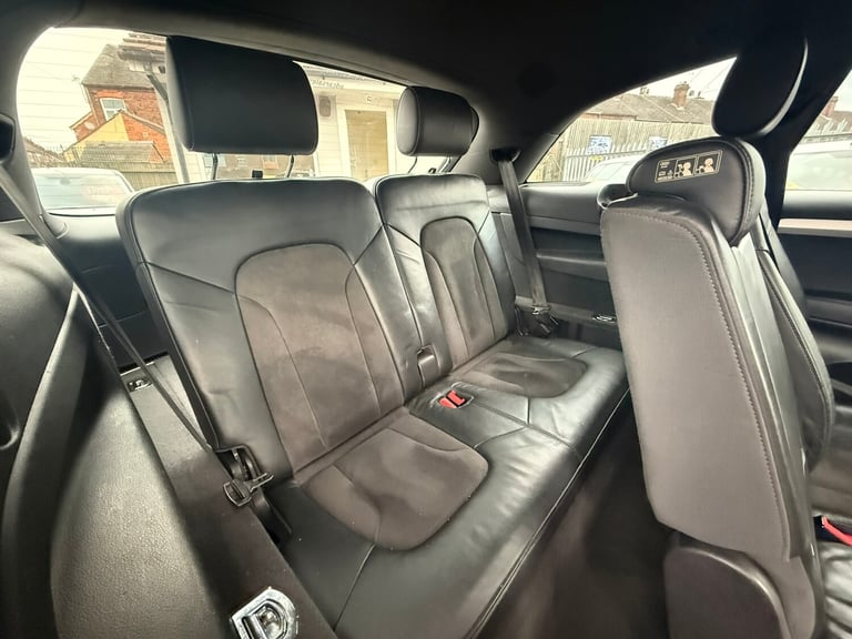 2010 Audi Q7 3.0 TDI Quattro S Line 5dr Tip Auto ESTATE Diesel Automatic