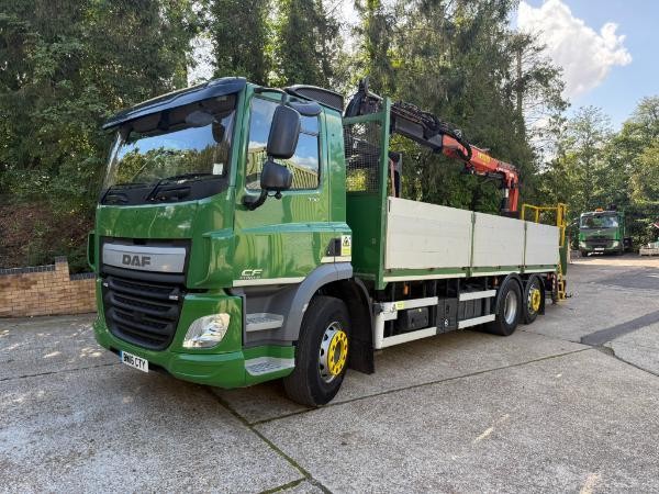 Daf CF330 Rear Mounted Remote Block Grab Crane 6x2 Rear Steer Lift Axle 