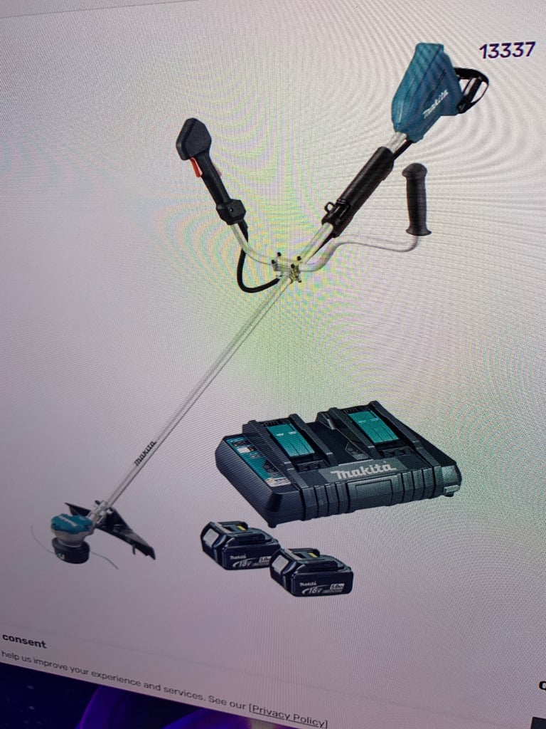 Makita DUR368 APT2, 36V, Brushless, Strimmer. With 2X 5.0Ah Batteries & Charger