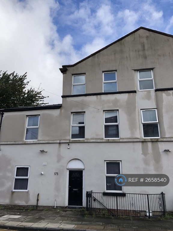 9 bedroom house in Kensington, Liverpool, L7 (9 bed) (#2658540)
