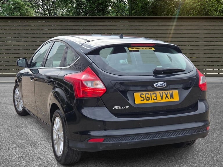 2013 Ford Focus 1.6 Titanium Powershift Euro 5 5dr Hatchback Petrol Automatic