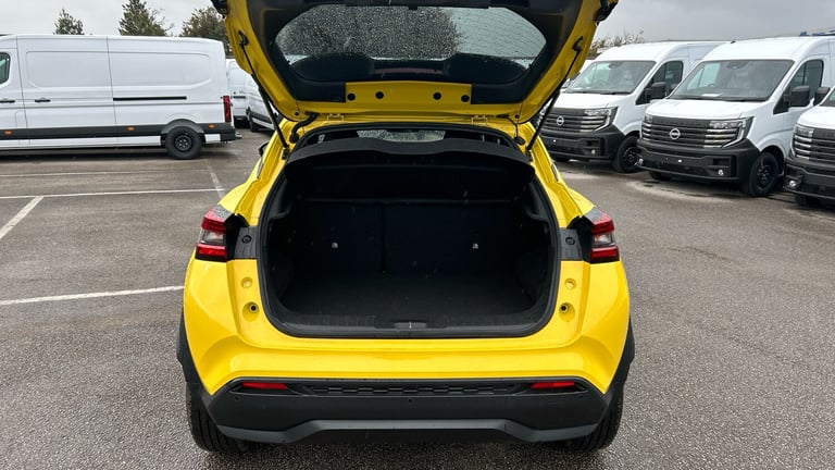 2024 Nissan Juke 1.6 Hybrid N-Connecta 5dr Auto Hybrid Hatchback Hatchback Hybrid Automatic