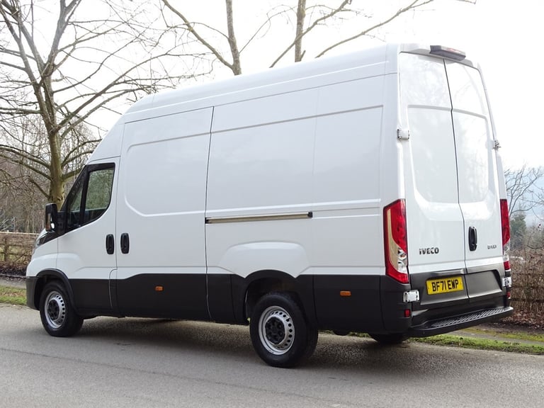 2021 Iveco Daily 2.3D HPI 14V 35S 3520 Panel Van 5dr Diesel Manual MWB High Roof Euro 6 (s/s Pane...