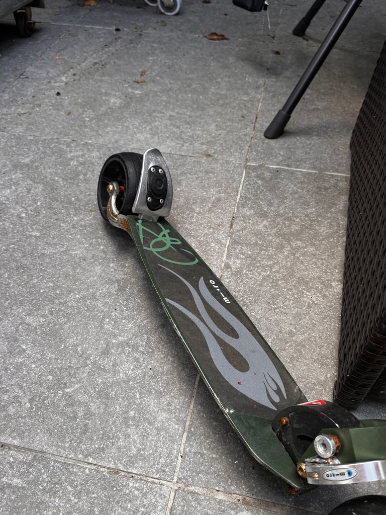 Child's scooter - up to teens