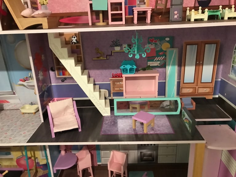 Dolls house large 