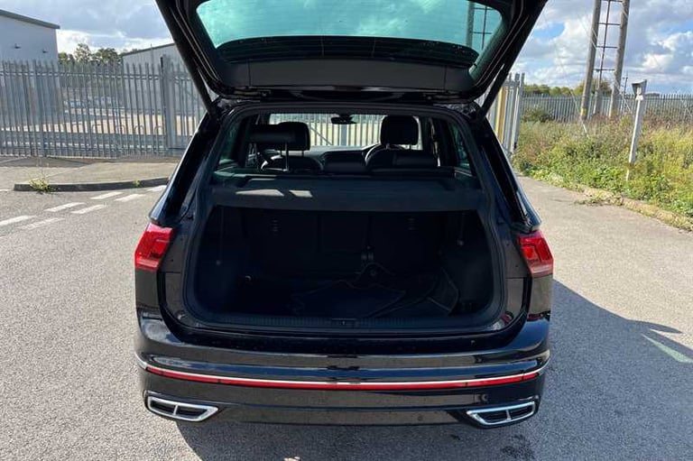 2024 Volkswagen Tiguan 1.5 TSI R-Line Edition SUV 5dr Petrol DSG Euro 6 (s/s) (150 ps) SUV Petrol...