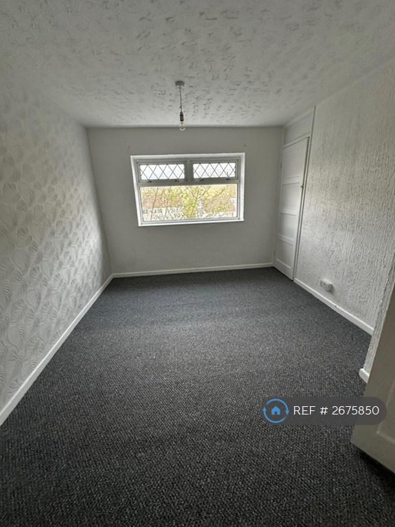 3 bedroom house in Glan 'Y Nant, Bargoed, CF81 (3 bed) (#2675850)