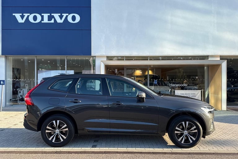 2022 Volvo XC60 2.0 B5 MHEV Core SUV 5dr Petrol Hybrid Auto AWD Euro 6 (s/s) (250 ps) ESTATE Petr...