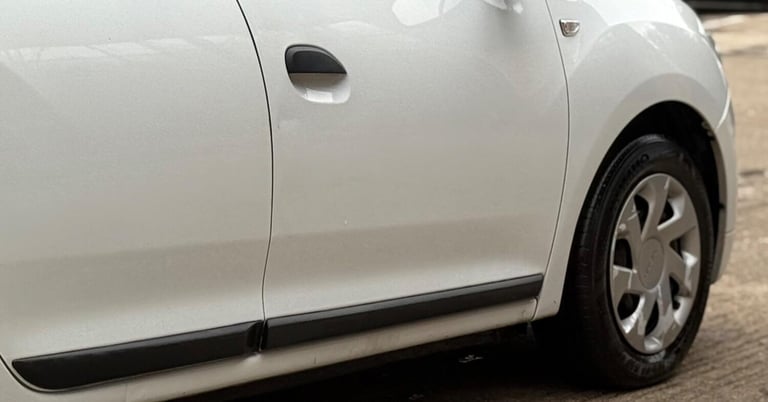 2019 Dacia Logan 0.9 TCe Essential Euro 6 (s/s) 5dr Petrol