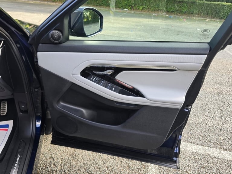 2022 Land Rover Range Rover Evoque 1.5 P300e 12.2kWh R-Dynamic S SUV 5dr Petrol Plug-in Hybrid Au...