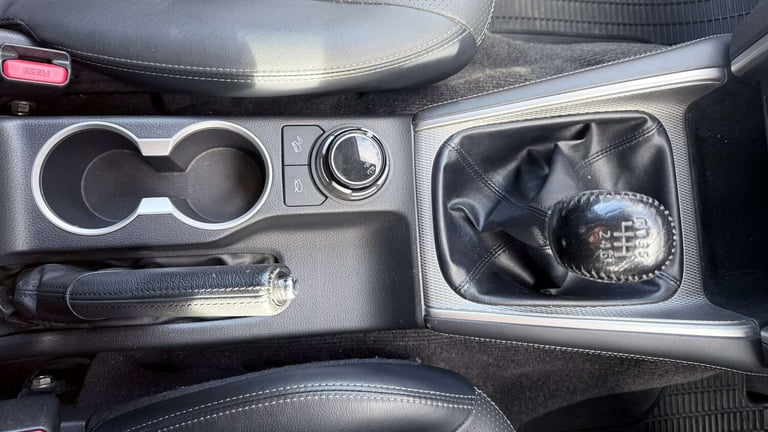 2019 Mitsubishi L200 Double Cab DI-D 150 Barbarian 4WD Double Cab Pick-up Diesel Manual