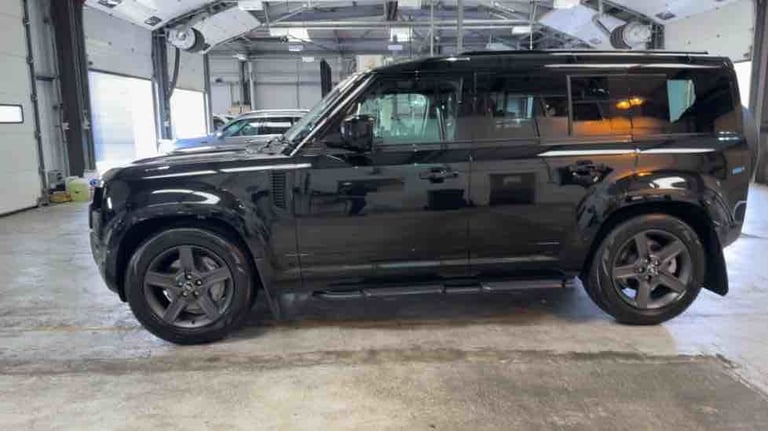 2025 Land Rover Defender 110 3.0 D350 MHEV X-Dynamic SE SUV 5dr Diesel Auto 4WD Euro 6 (s/s) (350...