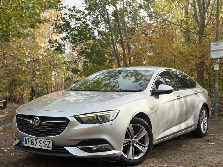 2017 Vauxhall Insignia 1.6 Turbo D ecoTec [136] SRi Nav 5dr HATCHBACK Diesel Manual