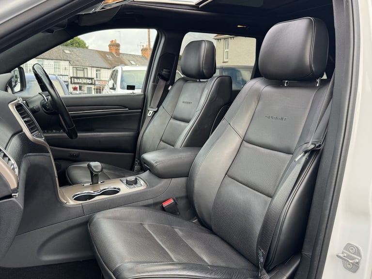 2016 Jeep Grand Cherokee 3.0 V6 CRD Summit SUV 5dr Diesel Auto 4WD Euro 6 (247 bhp) ESTATE Diesel...