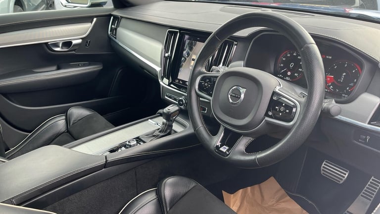 2017 Volvo S90 D5 PowerPulse AWD R-Design Pro Automatic SALOON Diesel Automatic