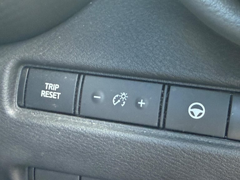 2020 Nissan Juke 1.0 DIG-T Tekna Euro 6 (s/s) 5dr HATCHBACK Petrol Manual