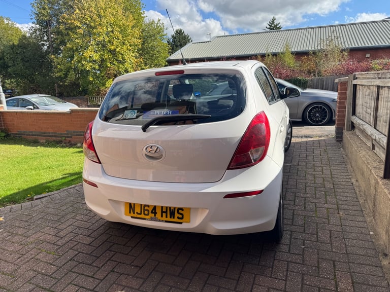 Hyundai, Automatic I20, Hatchback, 2014, Other, 1396 (cc), 5 doors